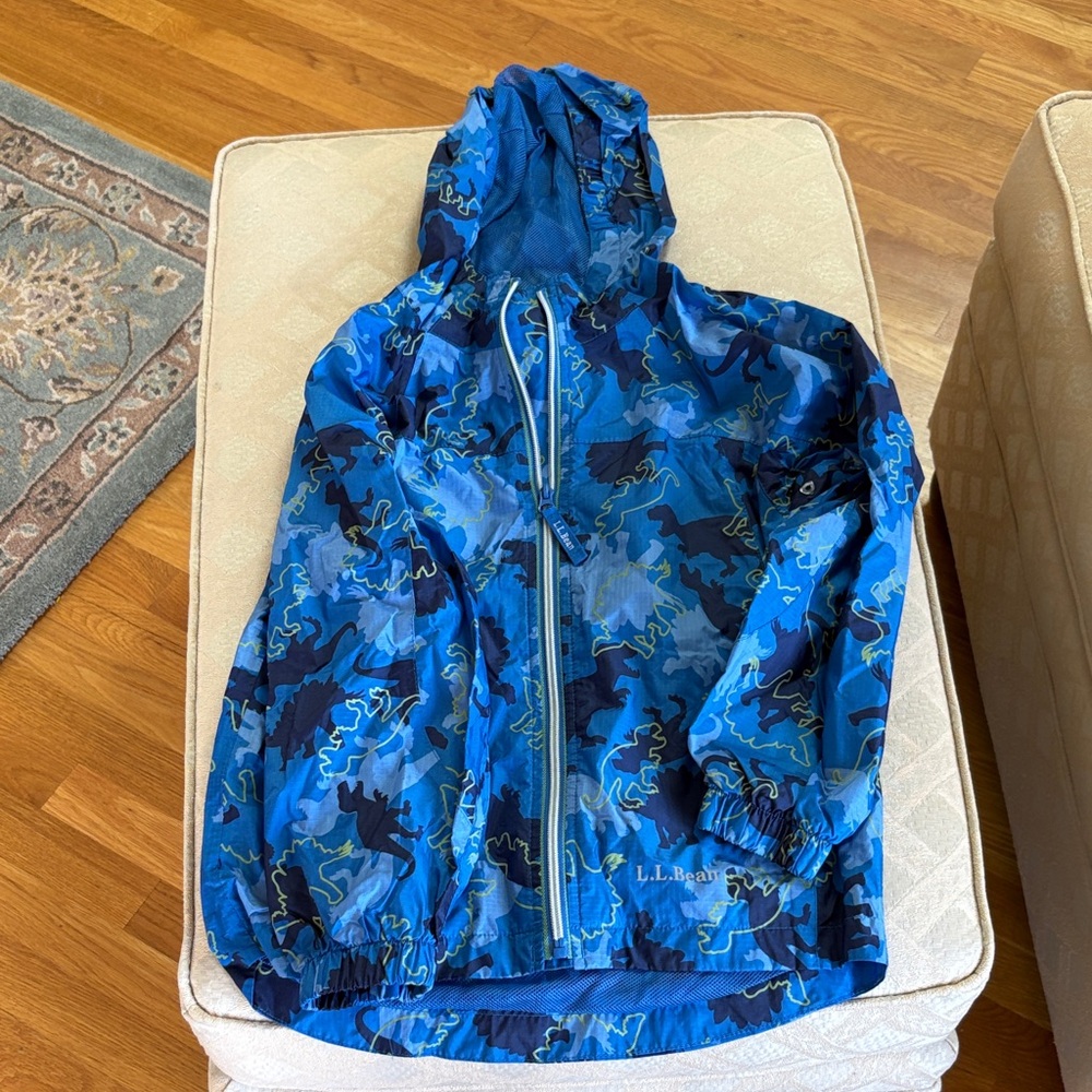 LL Bean windbreaker, hood, size 8